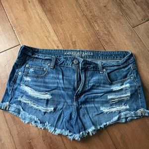 American Eagle Tomboy Shortie